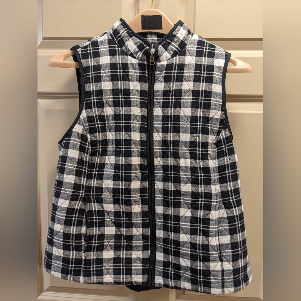 Croft & Barrow Quilted Plaid Flannel Vest- size large